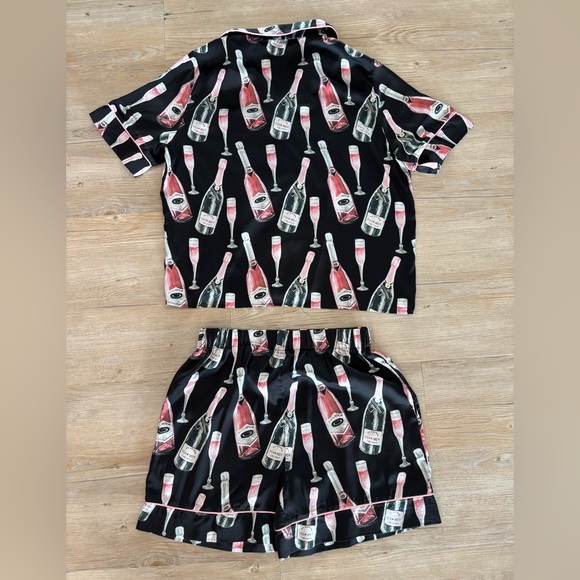 Set of 3 Adorable Printed Pajama Sets - Picture 2 of 6